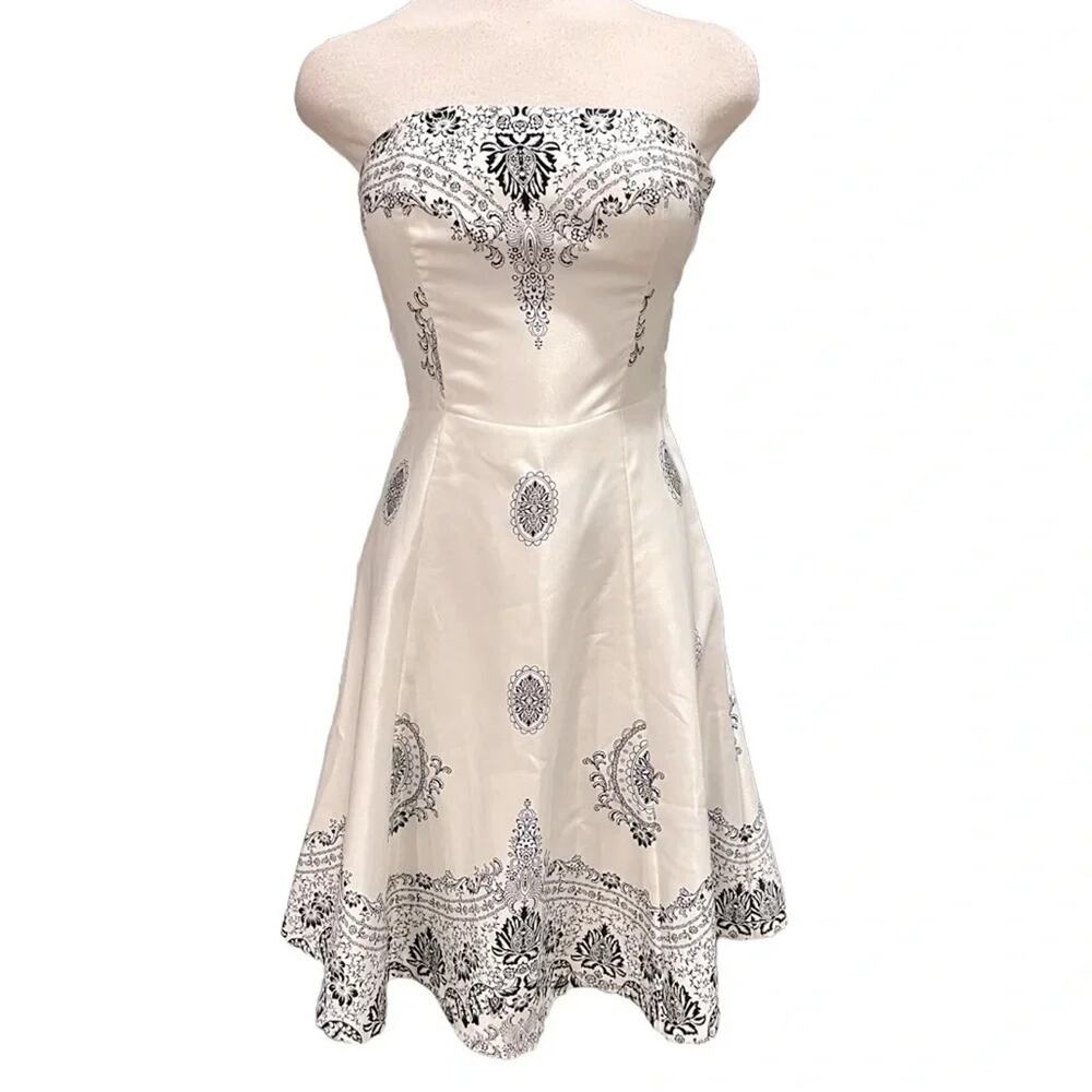 White House Black Market Strapless Floral Print Dress Party Size 0